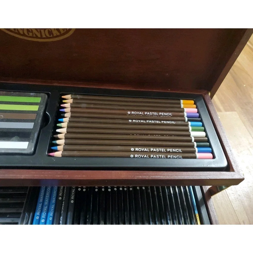 Deluxe Sketching Drawing Set Royal Langnickel Pastels Pencils With Case‎